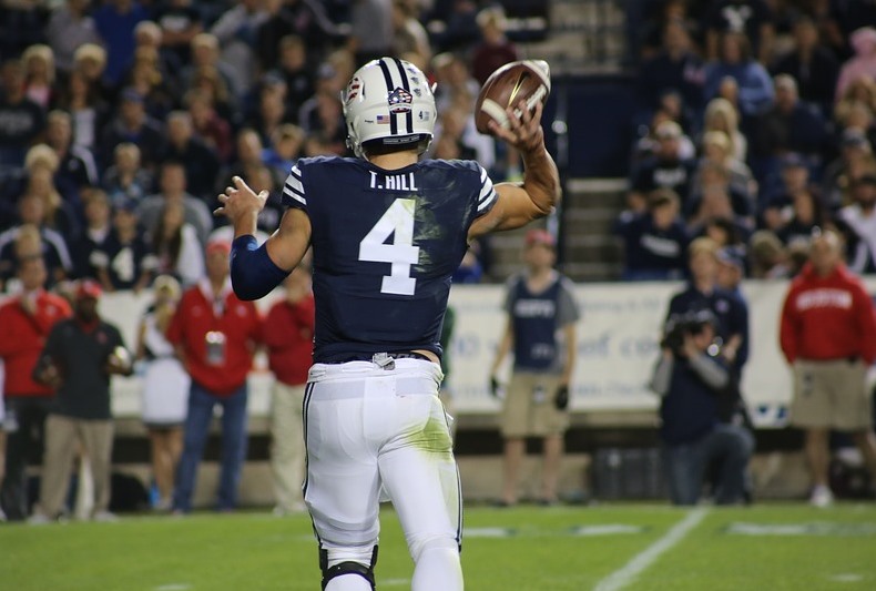 Where to Get Deals On Football Uniforms