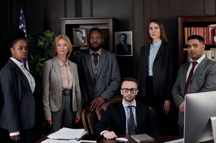 Reasons to Become a Lawyer